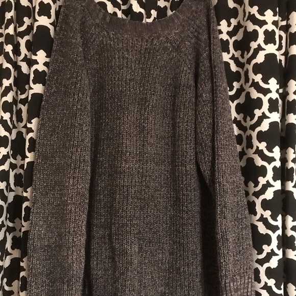 BCBG Distressed Knit Jumper for SALE! - Picture 3 of 5
